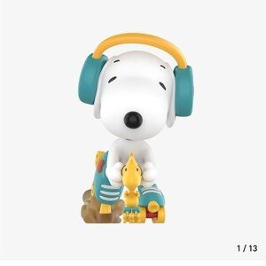 Pop Mart Snoopy The Best Friends Series Figures